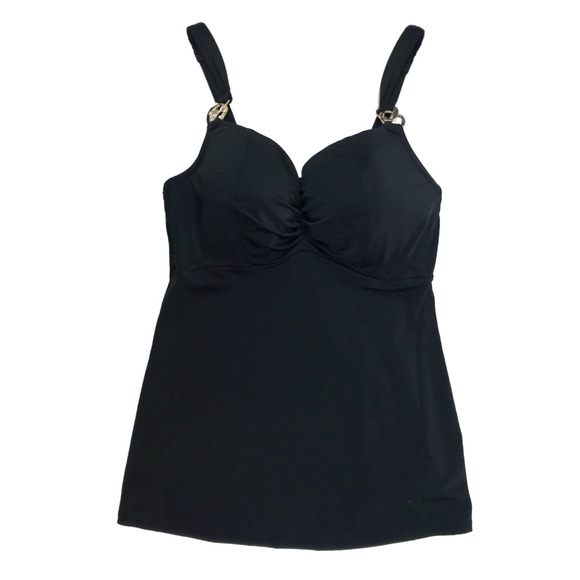 ✖️SOLD✖️Hardware Swim Tank - Picture 2 of 6